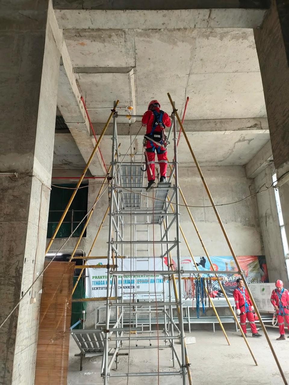 Penundaan Produksi Operasional demi Proses Safety di Site